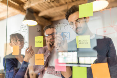 Inteligência de mercado para negócios digitais